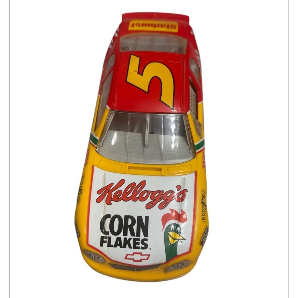 Nascar Terry Labonte #5 Kellogg’s Corn Flakes Die-cast Car ChevyMonte Carlo